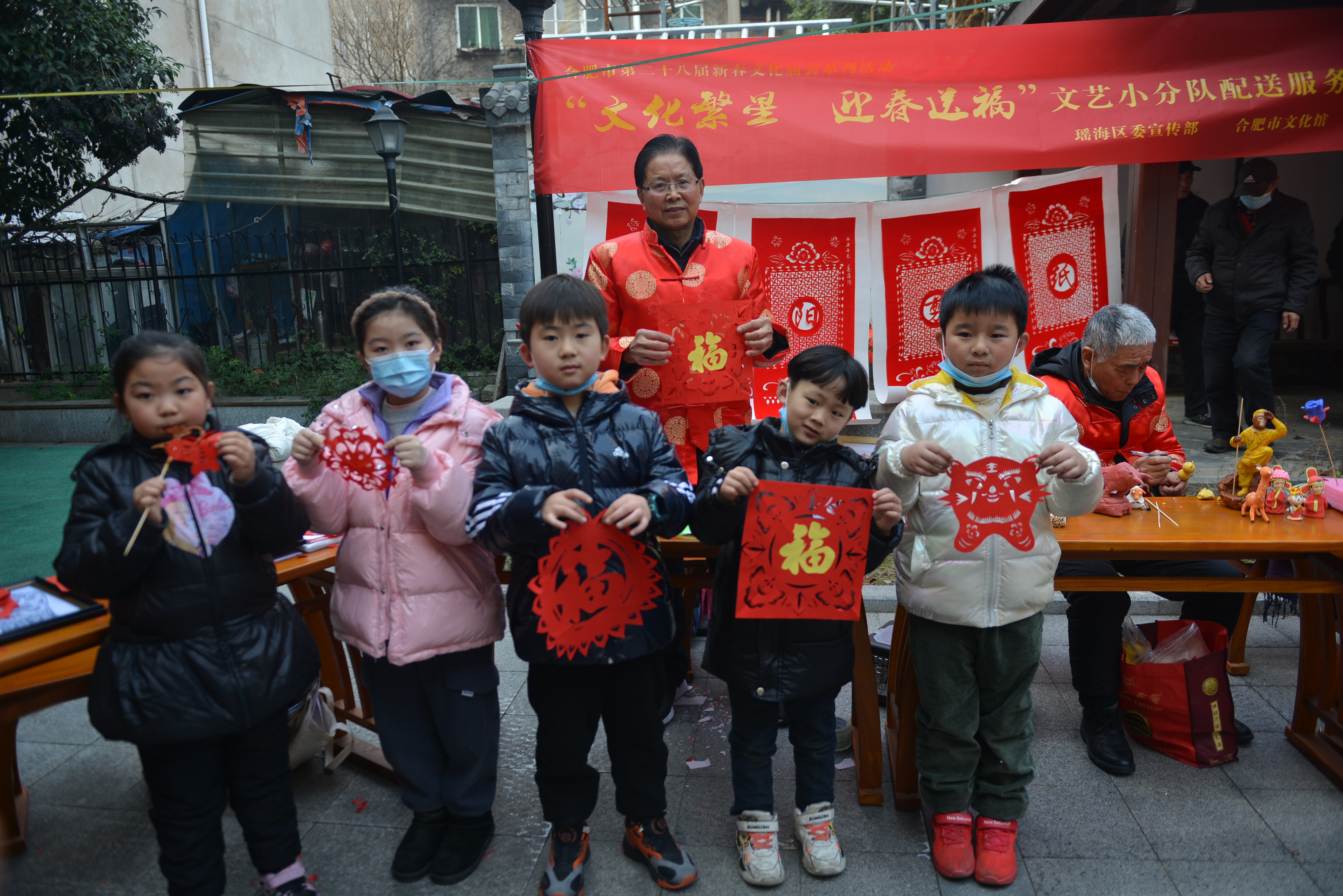 新春走基層 | “迎春送福”合肥市文化館文藝小分隊活躍基層