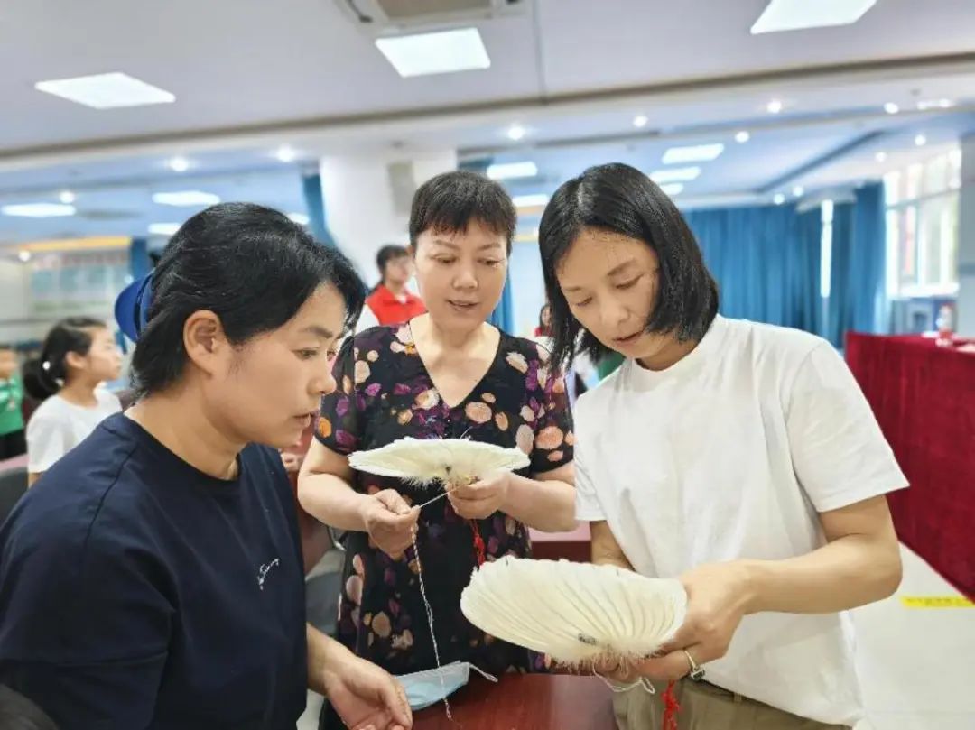 第二課堂 |  青薪傳承——三河羽扇暑假班開課