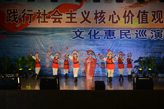 合肥市文化館文化惠民演出走進廬江縣