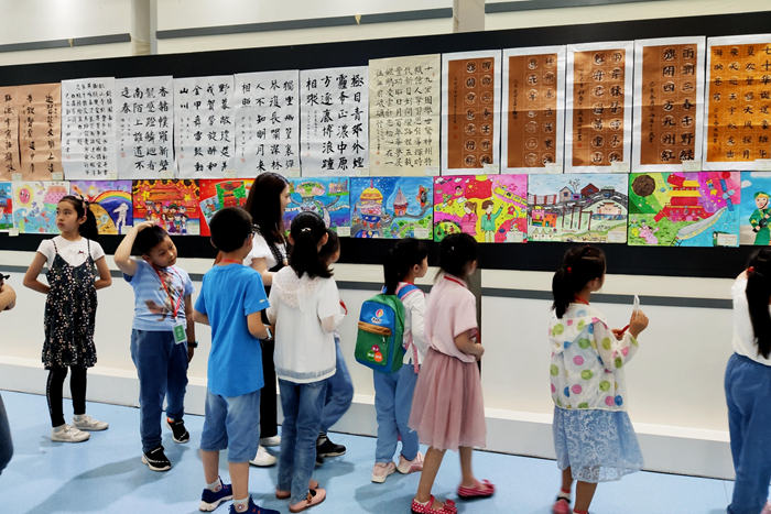 “放飛中國夢  奮斗強中華”2019年合肥市少兒書畫大賽作品開展