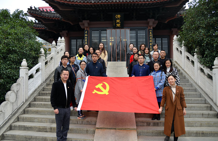 合肥文化館走進(jìn)包公園開展黨風(fēng)廉政教育
